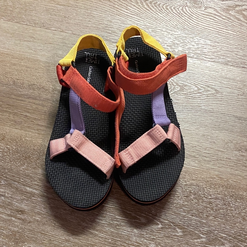 Colorful Sandals with Adjustable Straps